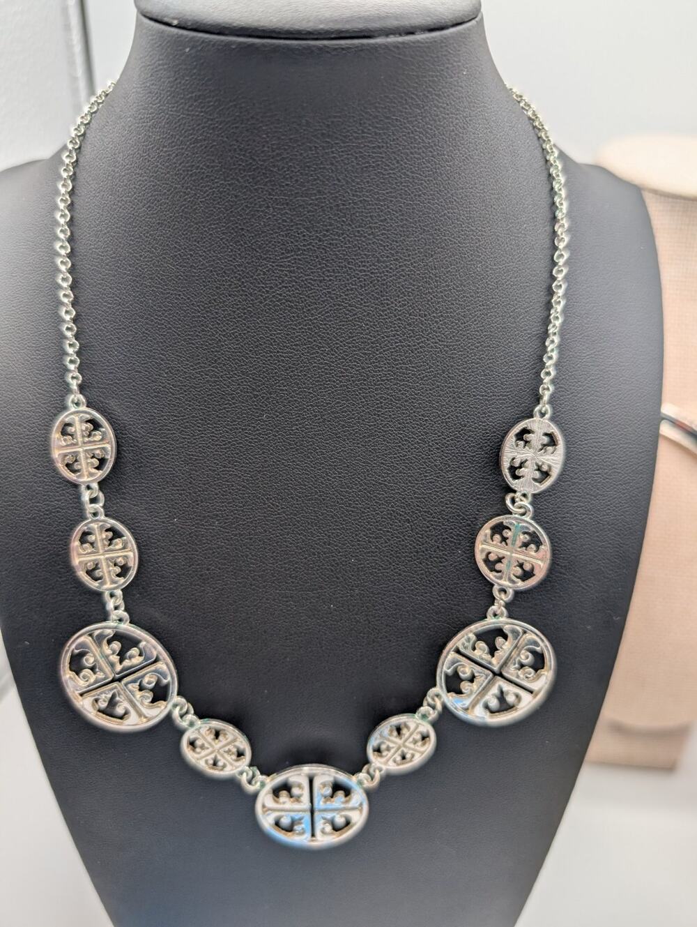 ISIS Sterling Silver Tone Celtic Cross Medallion Link Necklace 18-20" Adjustable